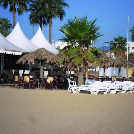 Appart hôtel Echappee Bleue Immobilier - Les Marines 2*