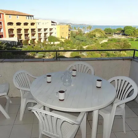 Echappee Bleue Immobilier - Les Marines Appart hôtel 2*